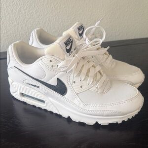 Nike Air Max Women's White with Black Swoosh Athletic Shoes